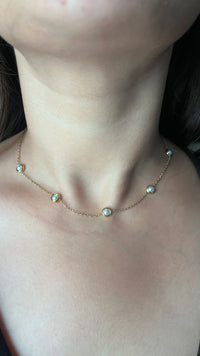 Pearl choker necklace
