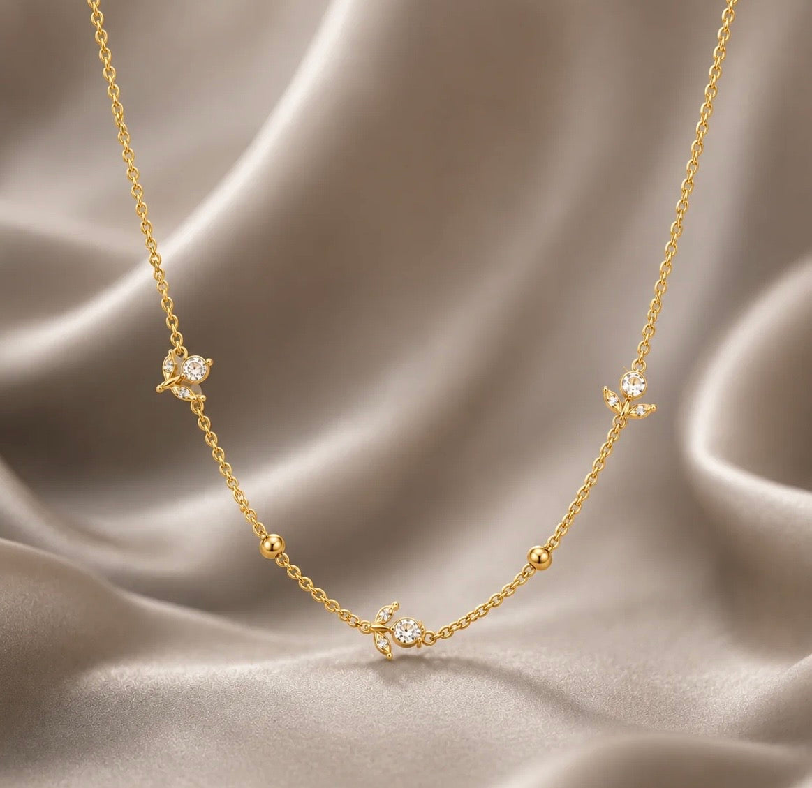 Tulip charm Necklace