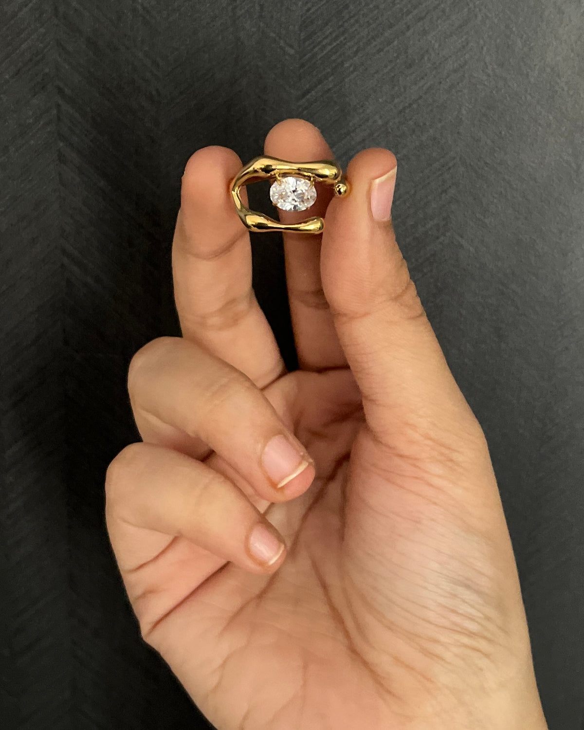 Elan solitaire cuff ring(Adjustable)
