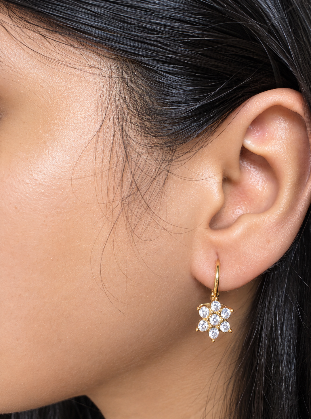 Daisy hoop earring